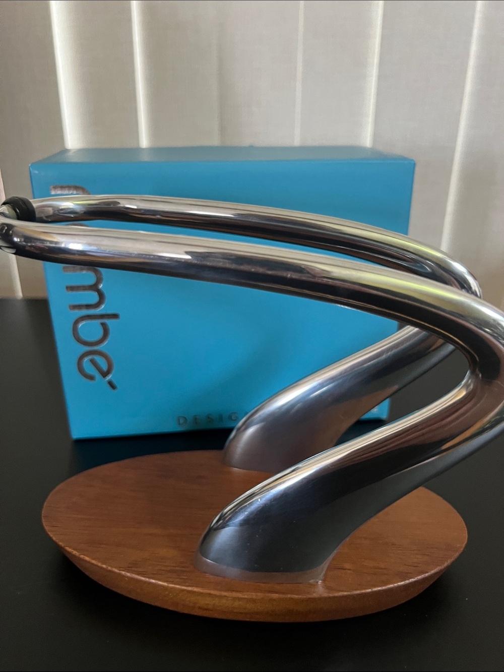 Nambe Lupo Napkin Holder - Picture 3 of 6